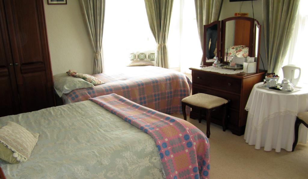 Beechwood House Bed & Breakfast New Quay  Ngoại thất bức ảnh